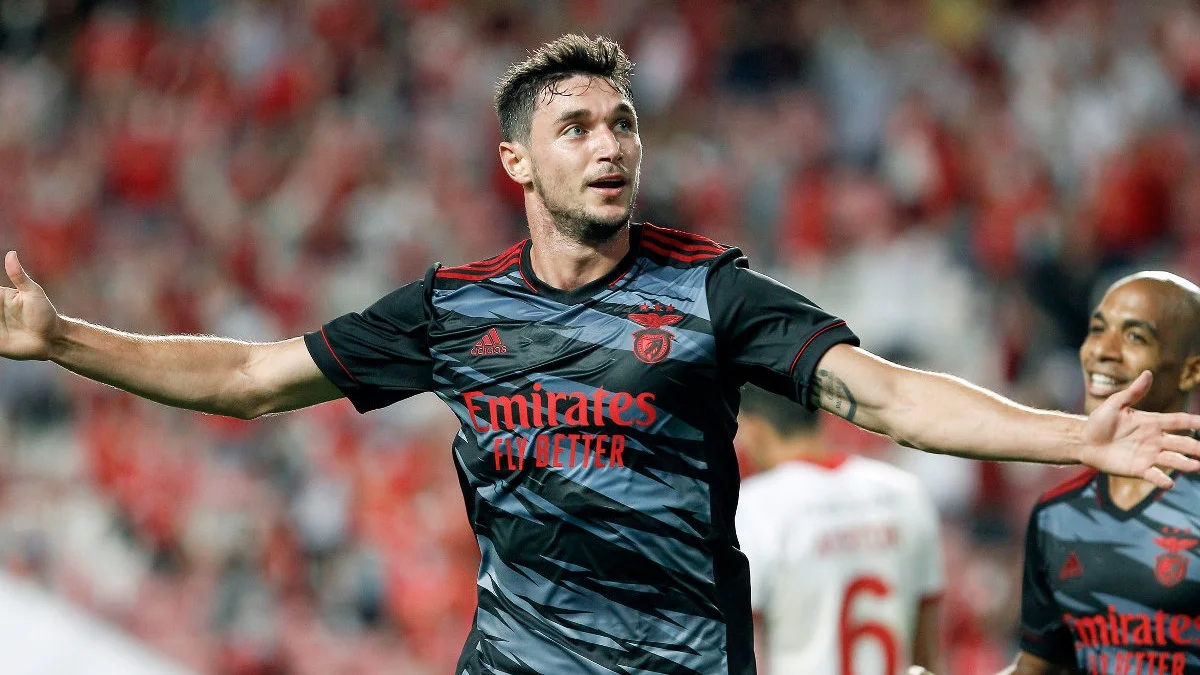 Роман Яремчук / фото: ФК Бенфіка