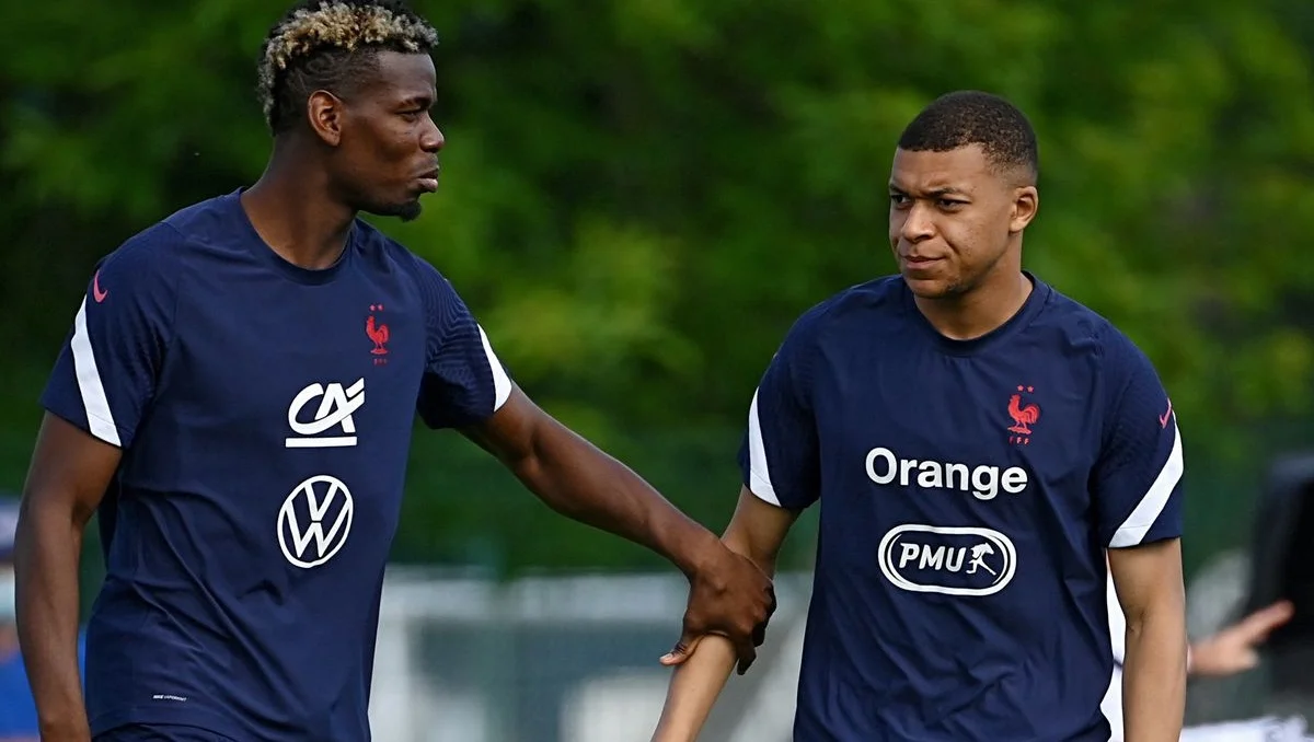Поль Погба та Кіліан Мбаппе / Getty images