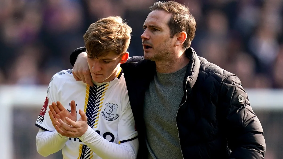 Энтони Гордон и Фрэнк Лэмпард / фото: Эвертон