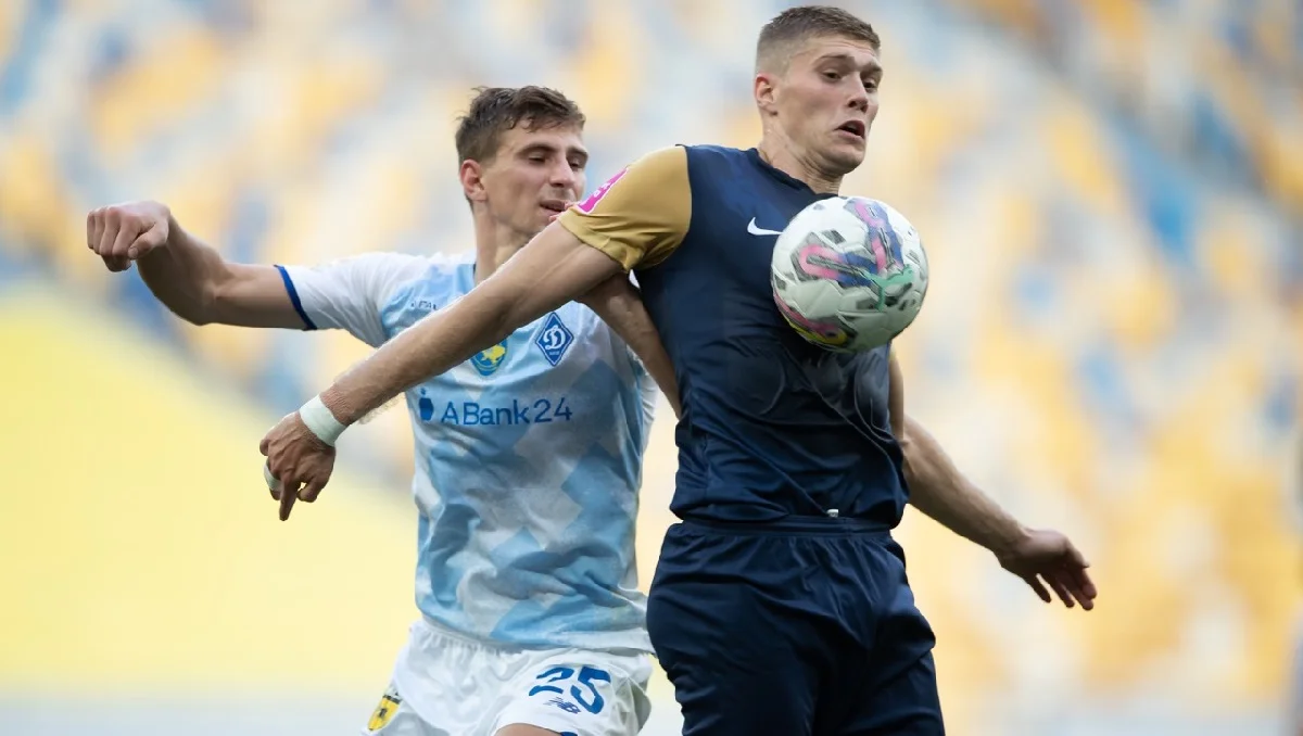 Артем Довбик (справа) / СК Днепр-1