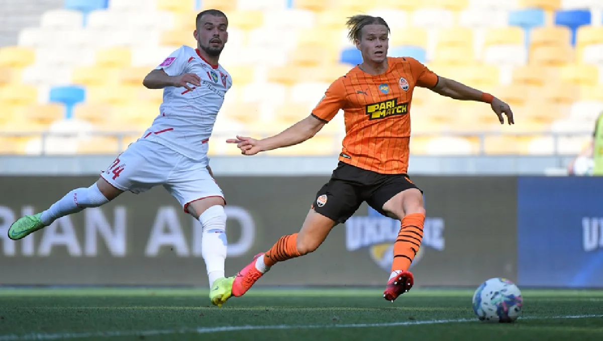 Михаил Мудрик (справа) / ФК Шахтер