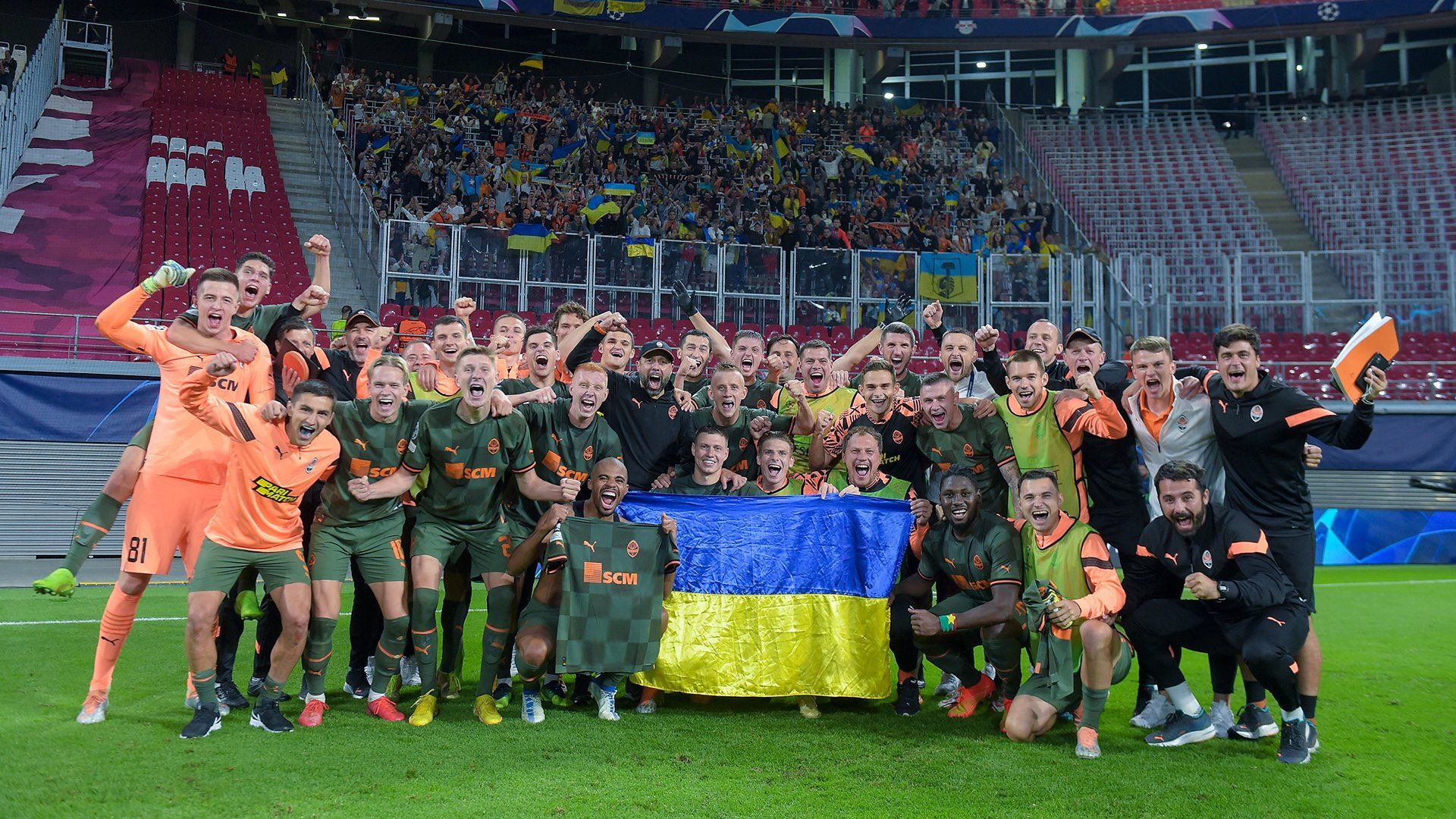 Шахтар переміг в Лізі чемпіонів / ФК Шахтар