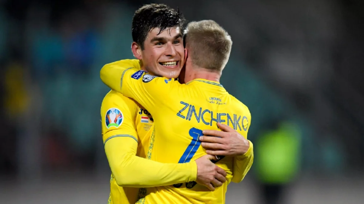 Руслан Малиновский и Александр Зинченко / УАФ