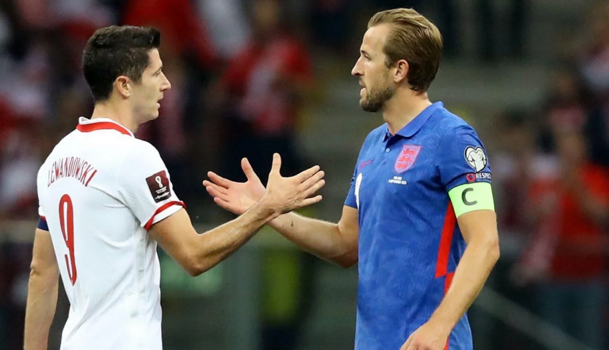 Роберт Левандовски и Харри Кейн / Getty Images