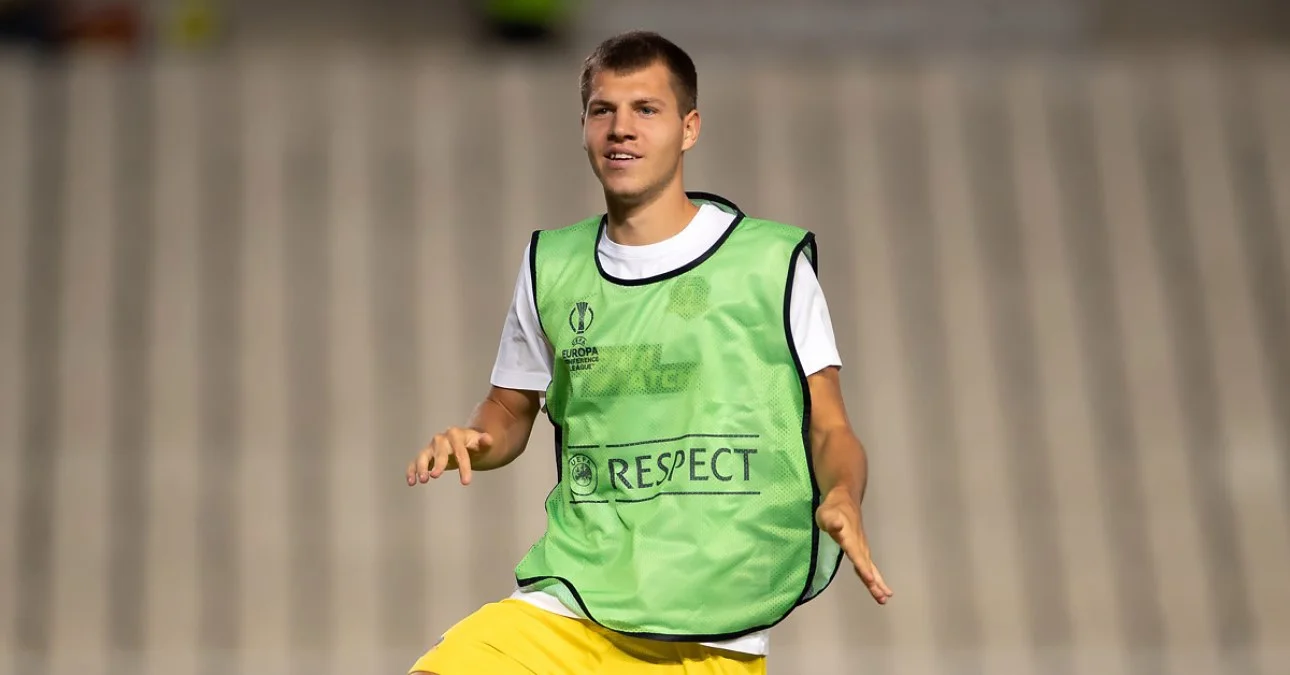 Едуард Сарапій / СК Дніпро-1