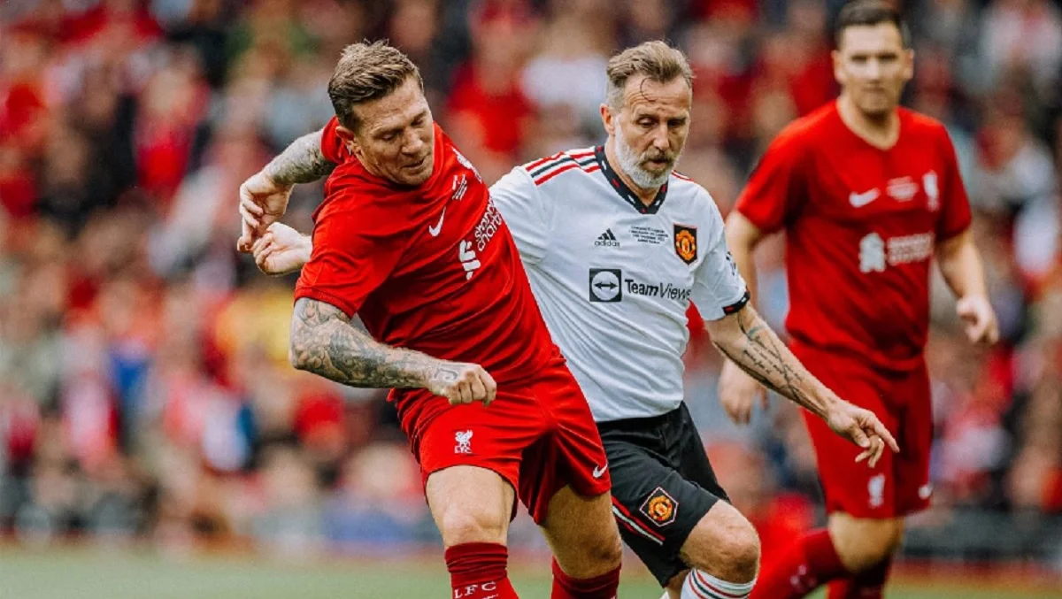 Андрій Воронін у матчі з МЮ / Сайт мерсисайдців