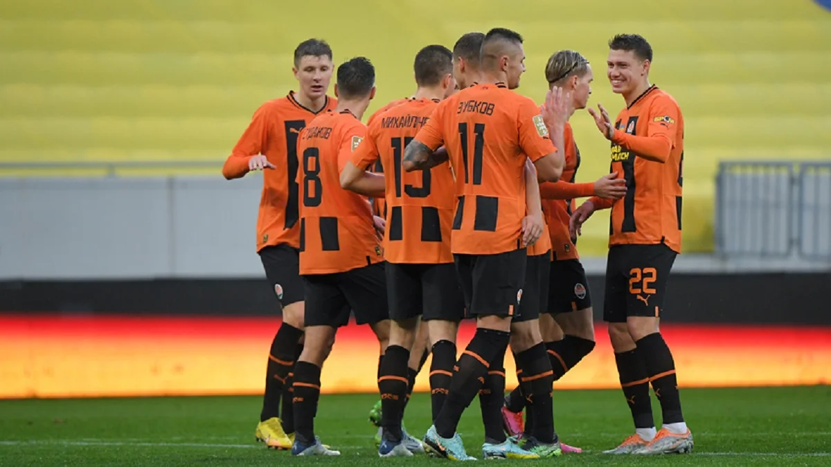 Шахтар багато пасує / ФК Шахтар