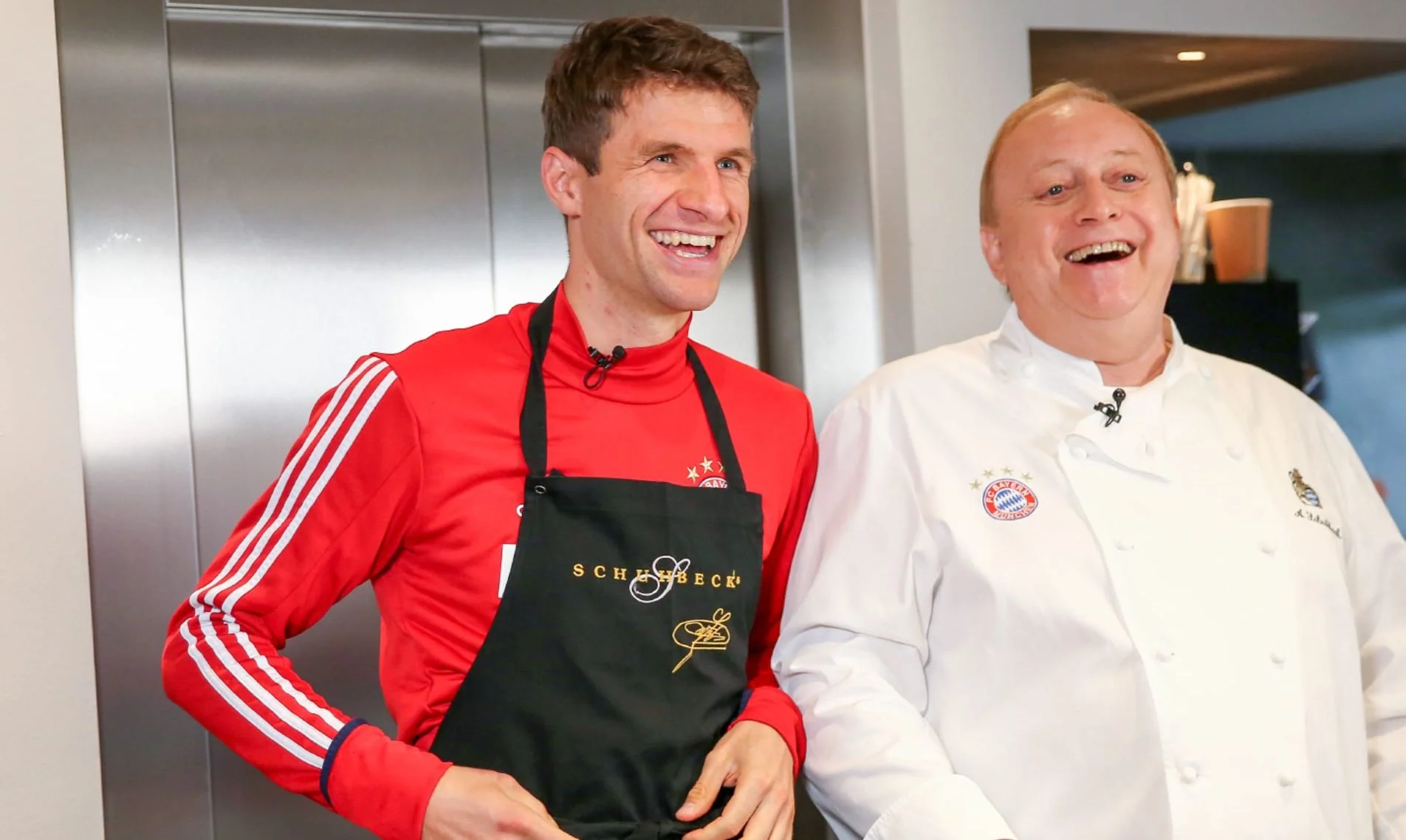 Альфонс Шубек з Томасом Мюллером / fcbayern.com