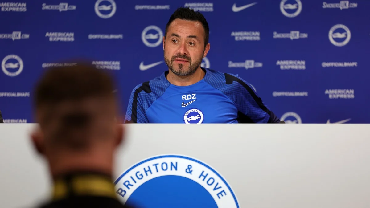 Роберто Де Дзербі / Twitter Брайтона