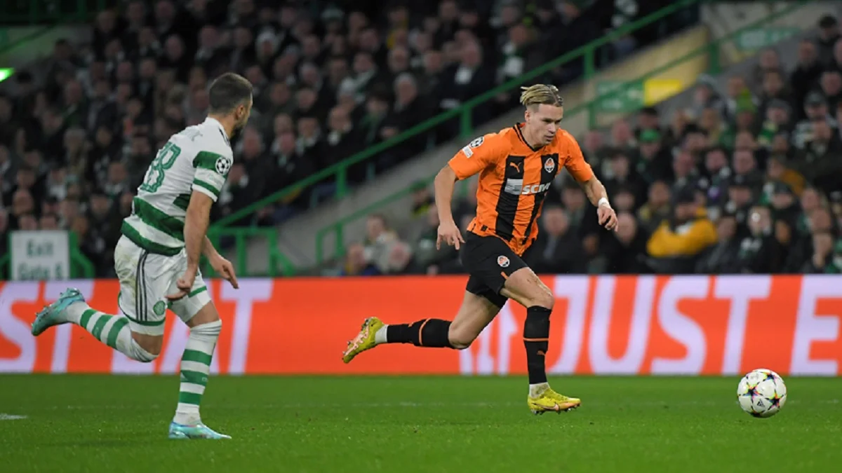 Михаил Мудрик в матче с Селтиком / ФК Шахтер