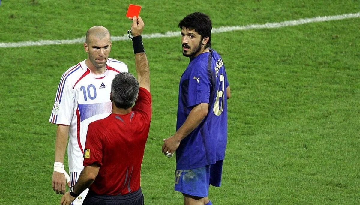 Сумнозвісне вилучення Зідана на ЧС-2006 / Фото з відкритих джерел