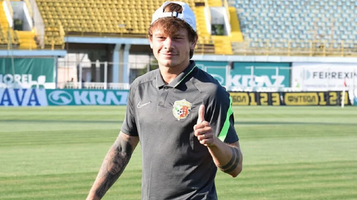 Владислав Вакула во время выступлений за Ворсклу / ФК Ворскла