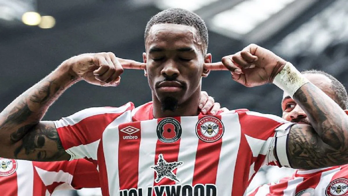 Айвен Тоуни дважды забил Сити / Фото Брентфорда