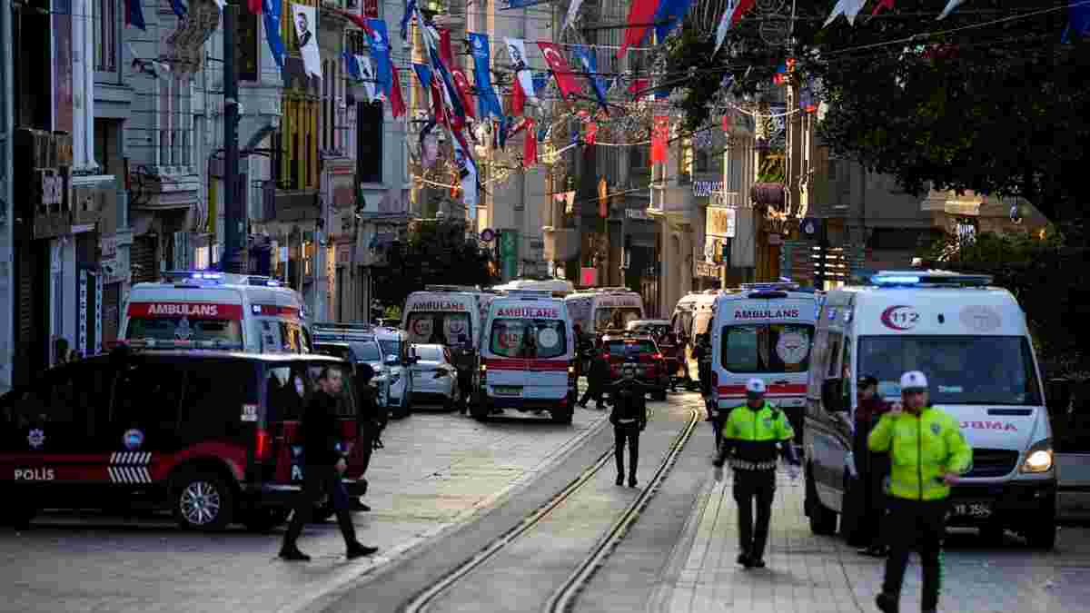 Матч Бешикташа перенесли через вибух у центрі Стамбула – є загиблі та поранені
