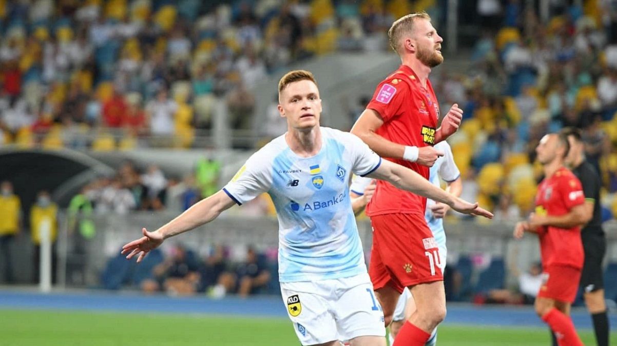 Верес и Динамо сыграют в Ровно / Динамо Киев