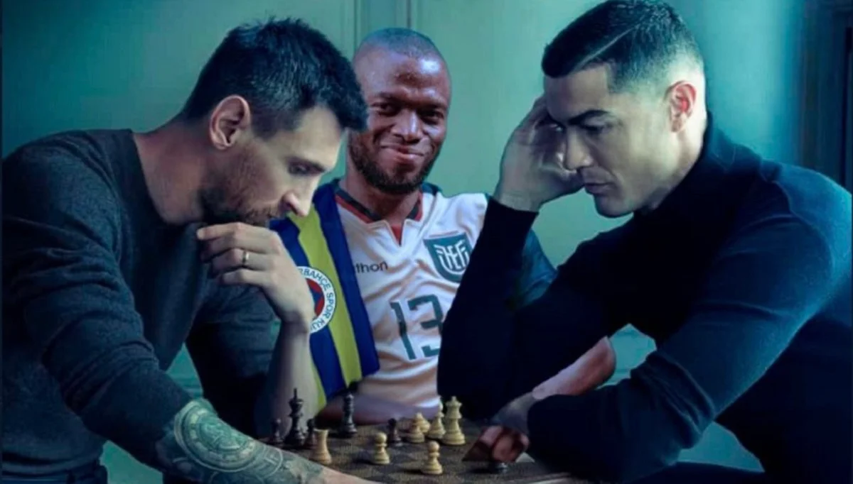 Еннер Валенсія на фоні знаменитого фото Мессі з Роналду / колаж із соцмереж