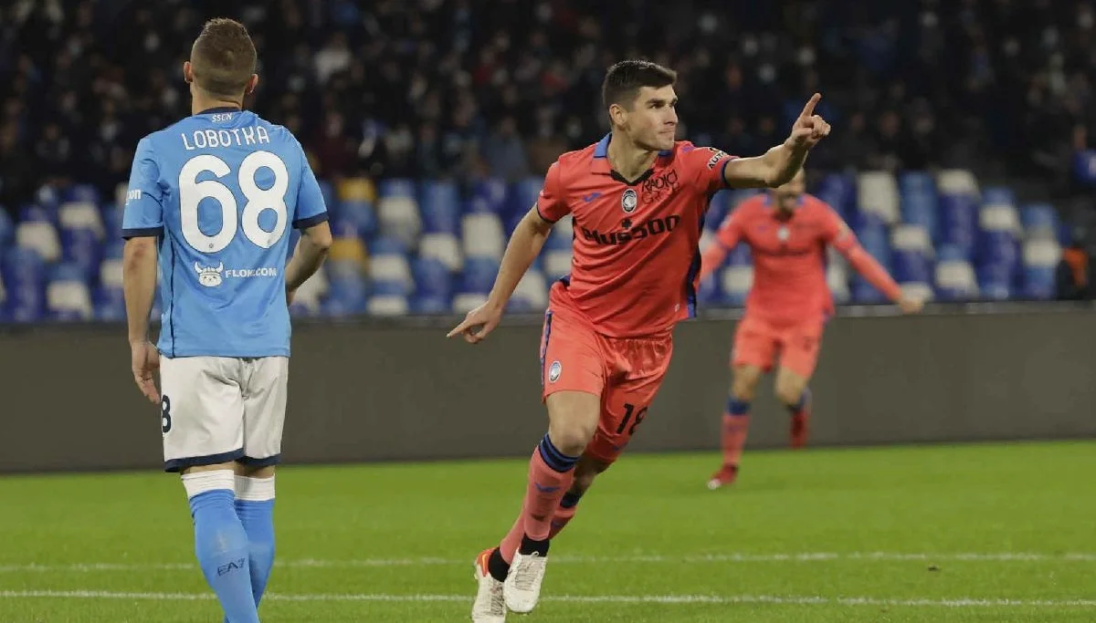 Малиновский против Наполи / AFP