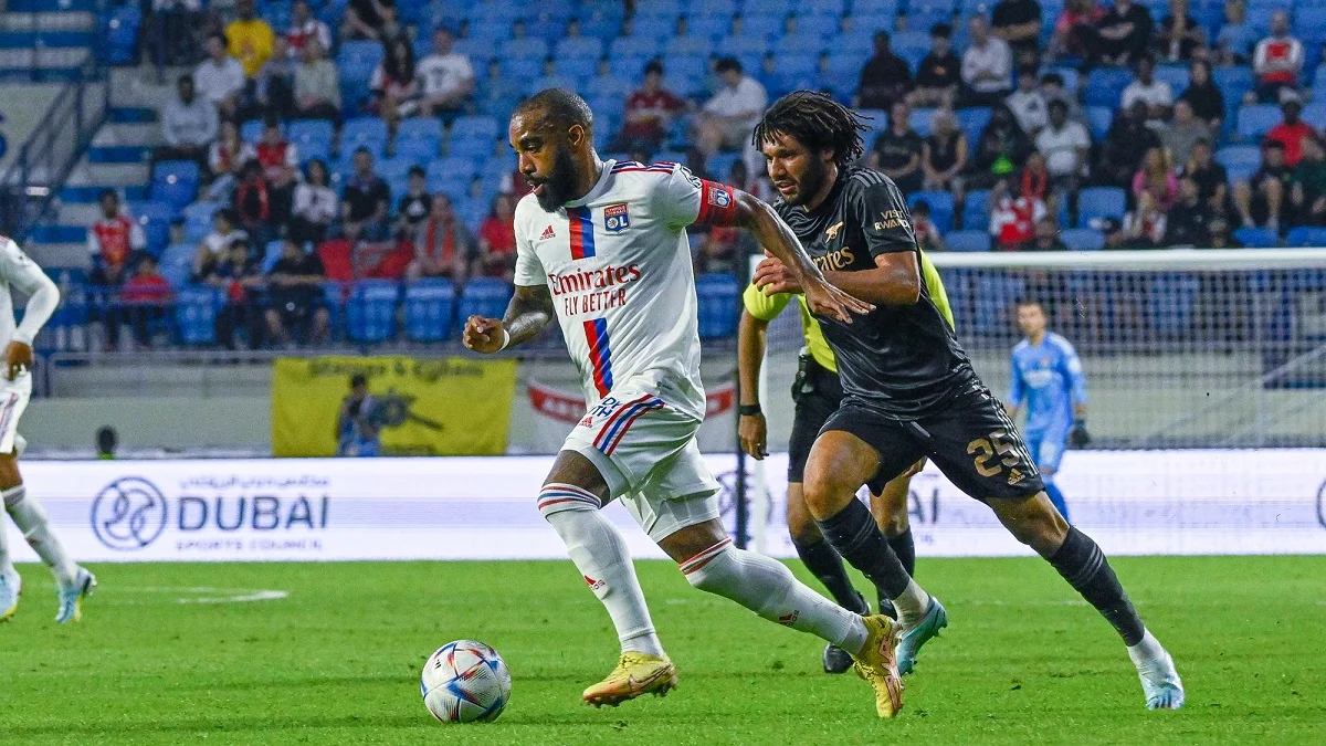 Протистояння Ліона та Арсенала / Twitter "хлопчиськ"