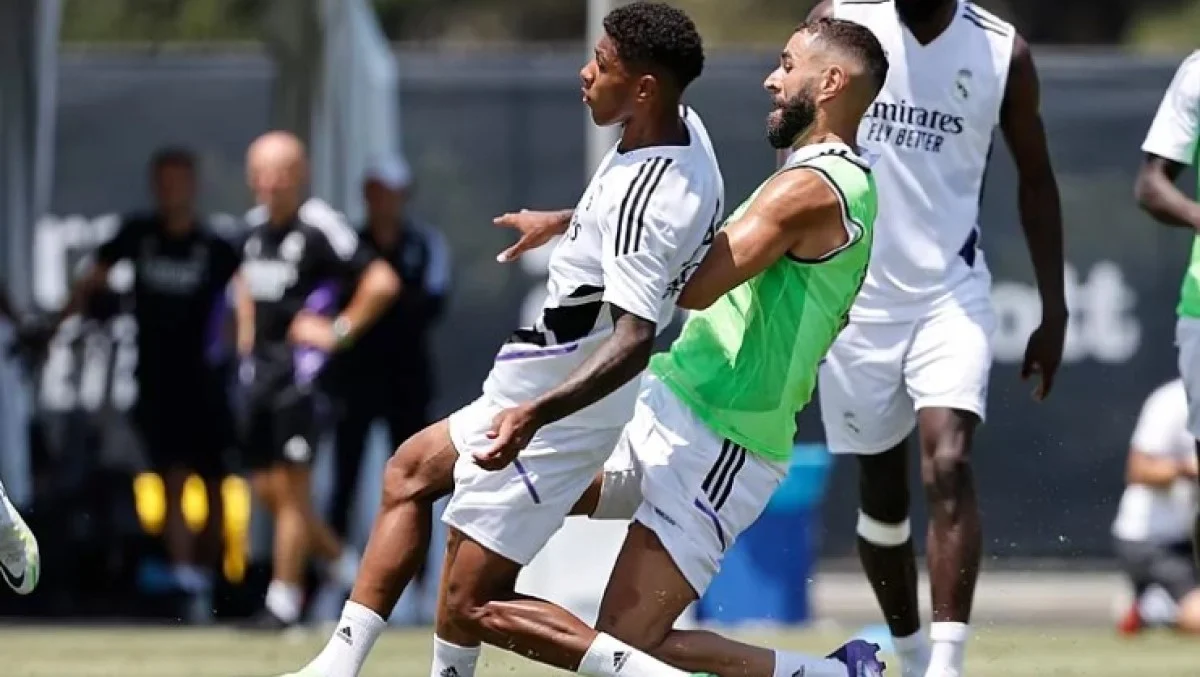 Вінісіус Тобіас проти Бензема / Marca