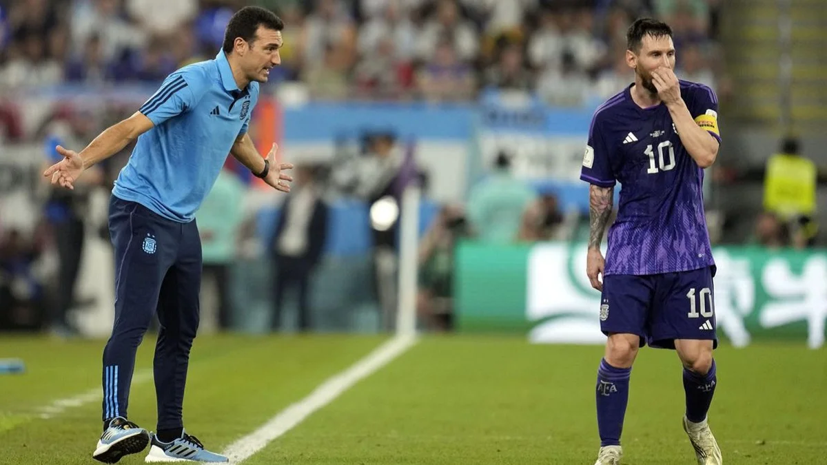 Ліонель Скалоні та Ліонель Мессі / Getty Images