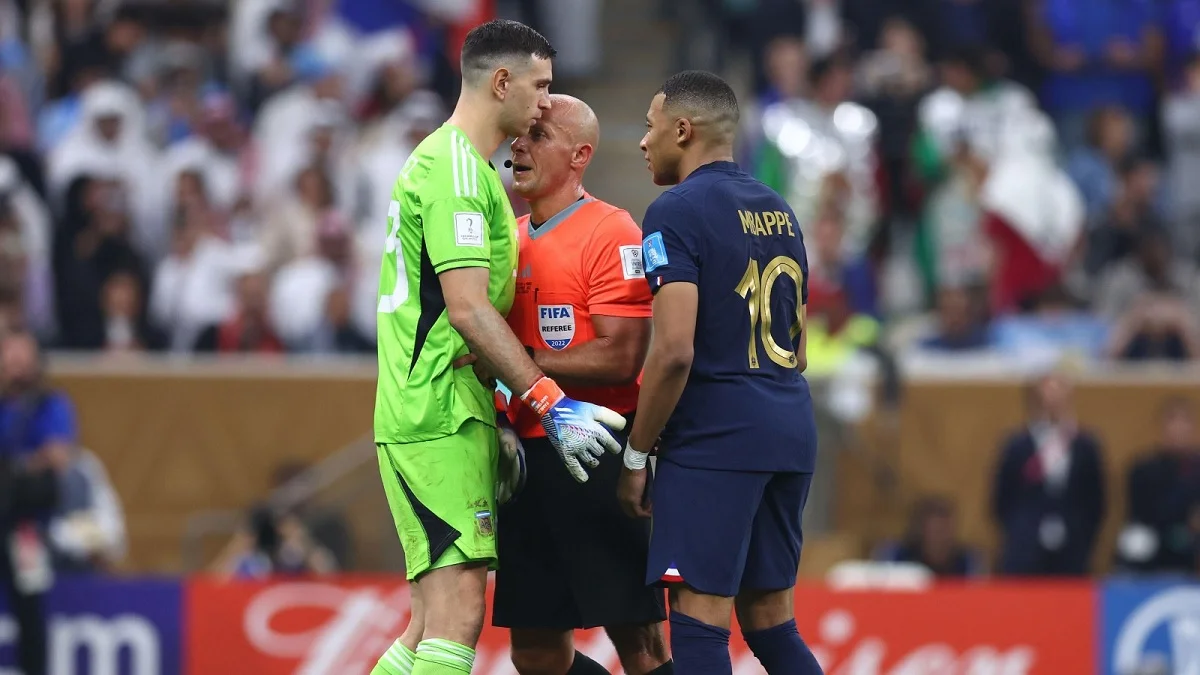 Мартінес та Мбаппе / фото: AP