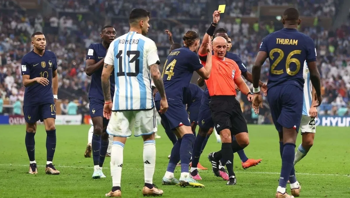 Шимон Марциняк у фіналі ЧС-2022 Аргентина – Франція / Getty Images