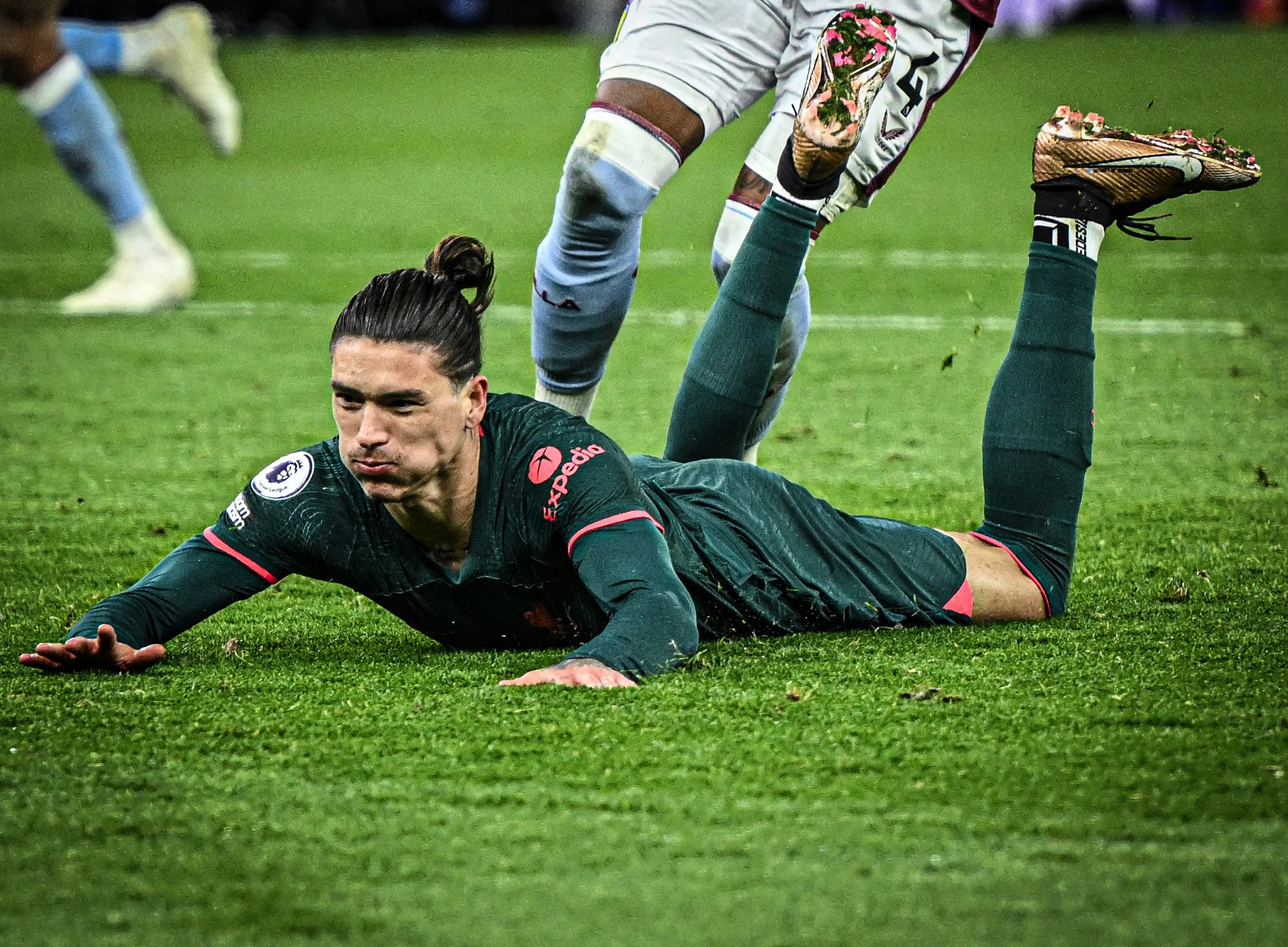 Астон Вілла – Ліверпуль – 1:3, Дарвін загубив 4 стовідсоткові моменти