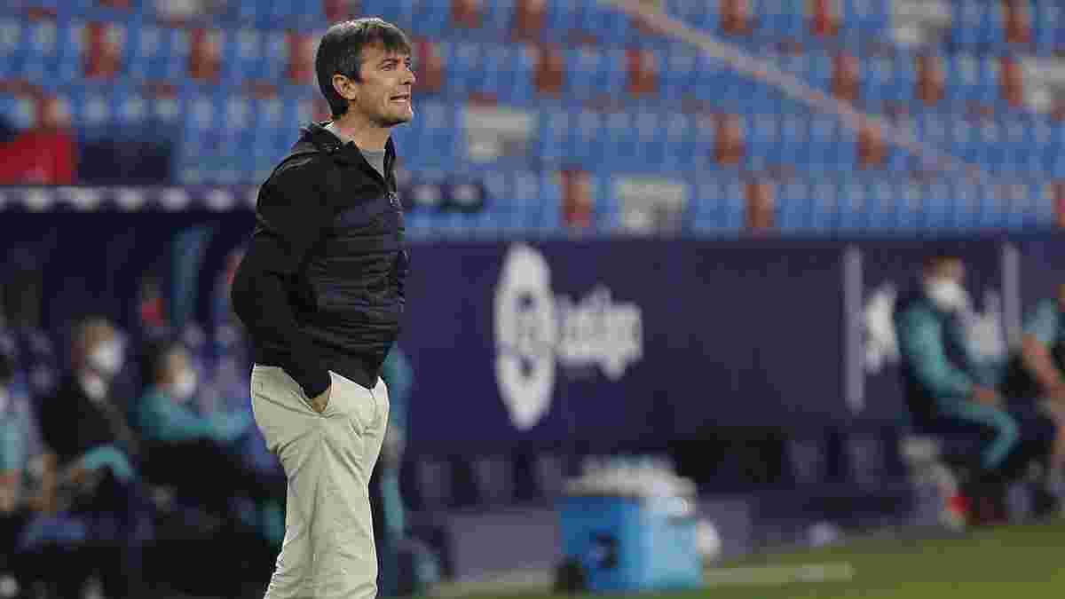 "Я говорю правду и не собираюсь затыкаться": тренер Вальядолида взорвался после сомнительного пенальти для Реала