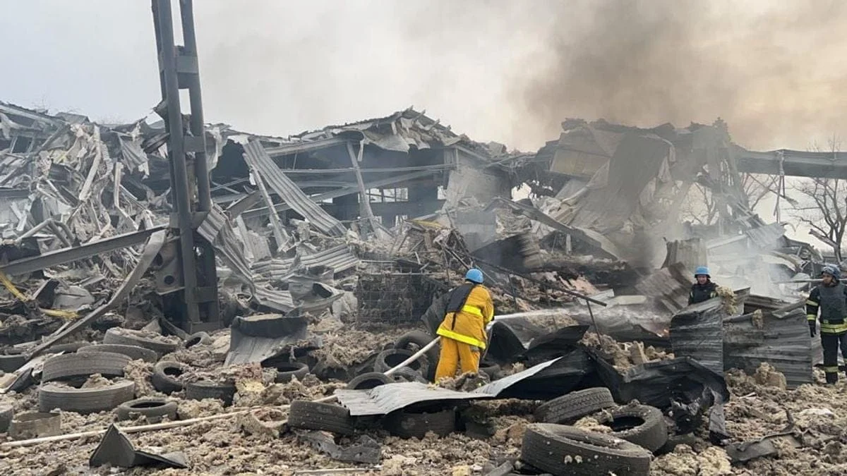 Последствия обстрела Запорожья / Telegram Александра Старуха