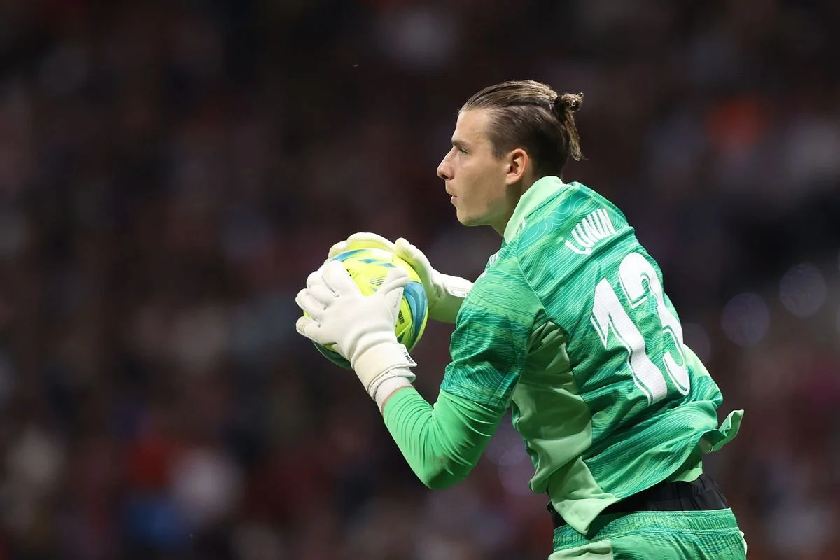 Андрій Лунін