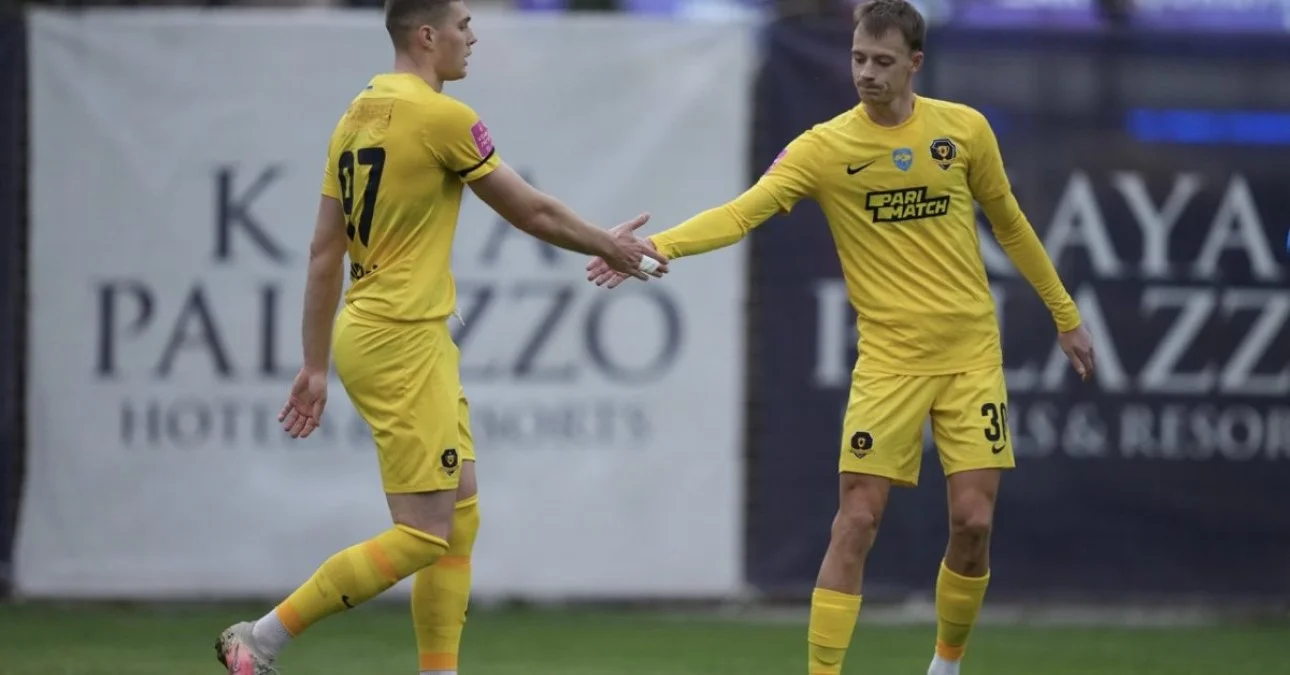 Гравці СК Дніпро-1 / фото: СК Дніпро-1