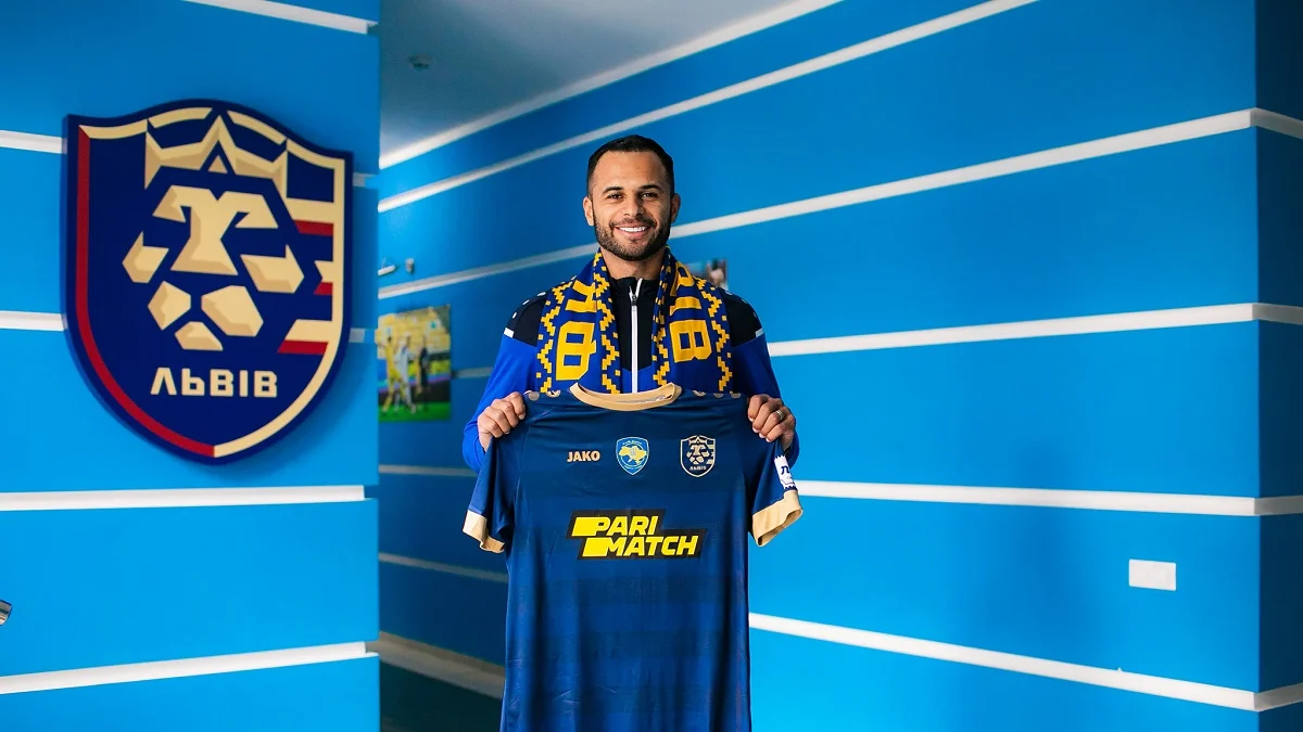 Адерінсола Есеола / Фото ФК Львів
