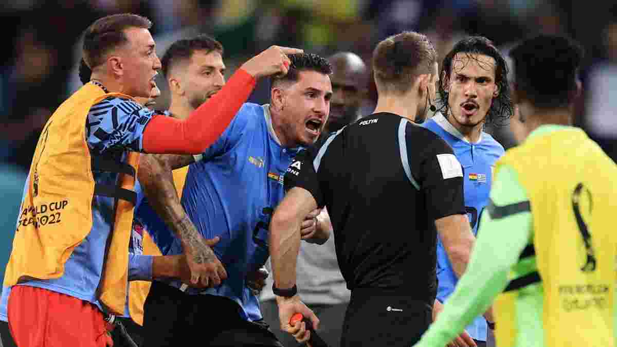 Лидеры сборной Уругвая нахватали дисквалификаций за отвратительное поведение на ЧМ-2022 – всего 10 матчей