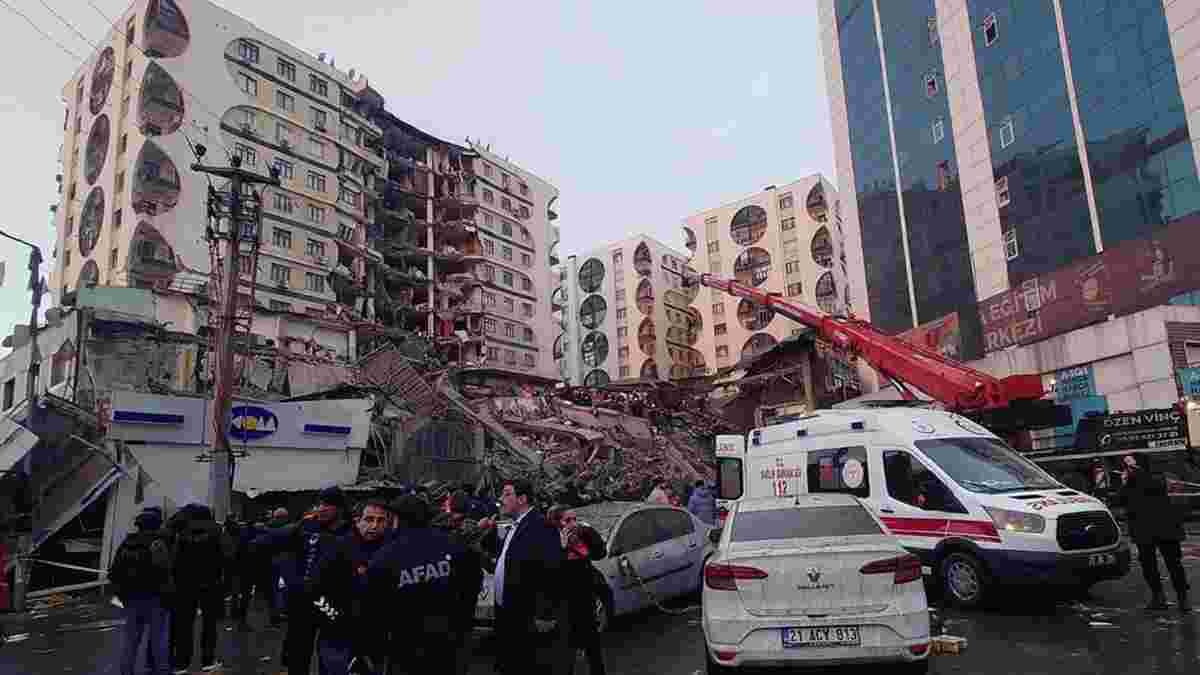 Туреччина скасувала всі спортивні заходи через смертельний землетрус – відразу 3 матчі Суперліги не відбудуться