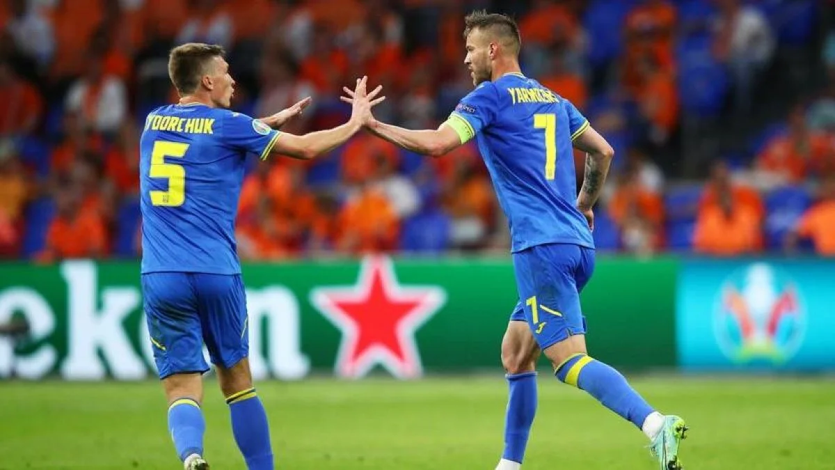 Сидорчук и Ярмоленко / Getty Images