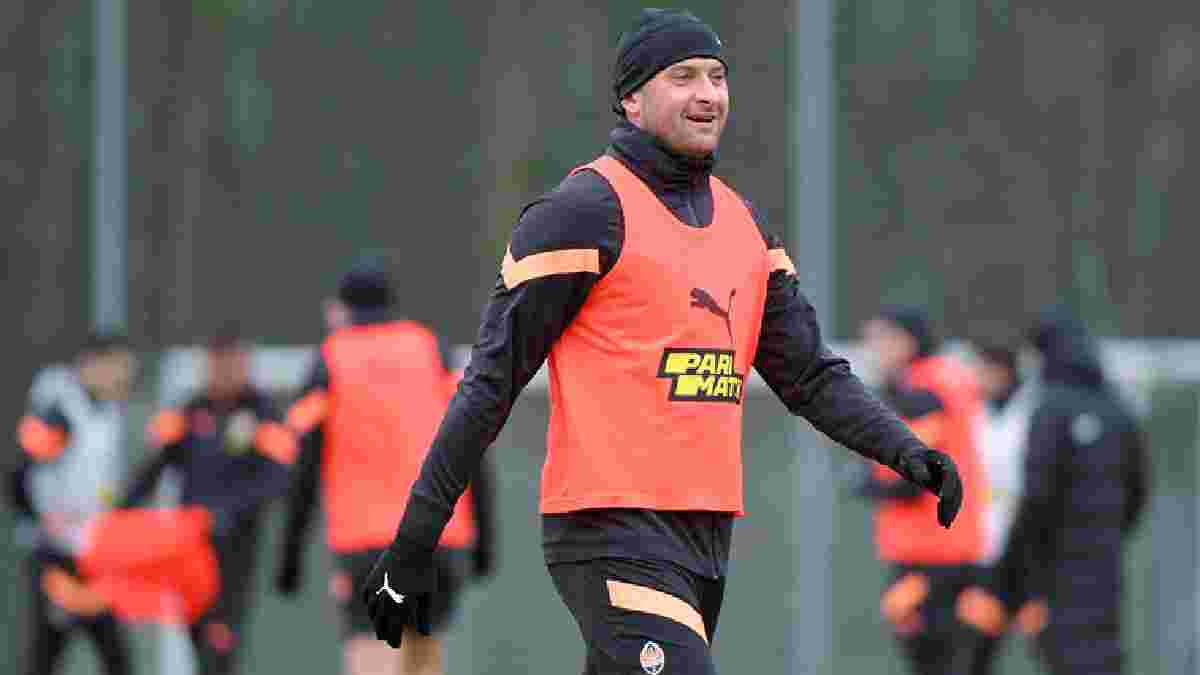 "Якби Ракицький більше тренувався, то міг би грати у Барселоні": телеведучий порівняв українця з Роналду та Мудриком 