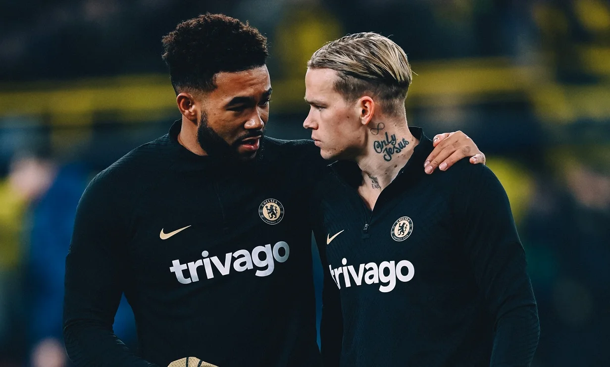 Джеймс та Мудрик / Getty Images