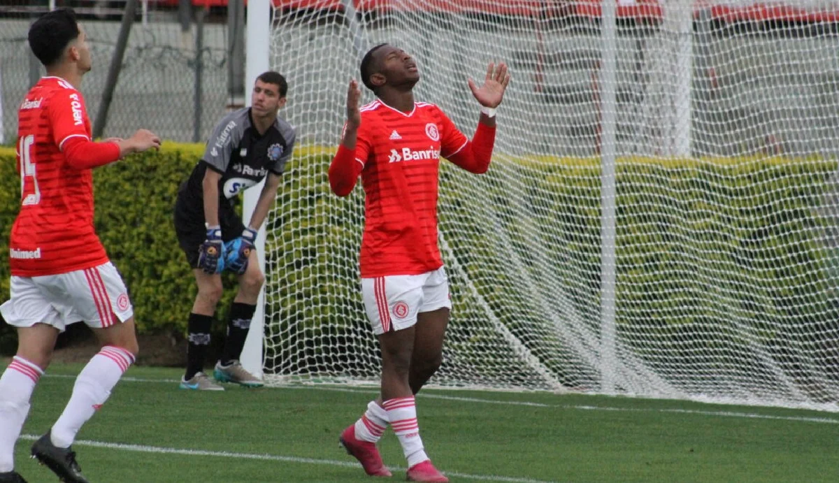 Гильерме Варжао / ФК Интернасьонал