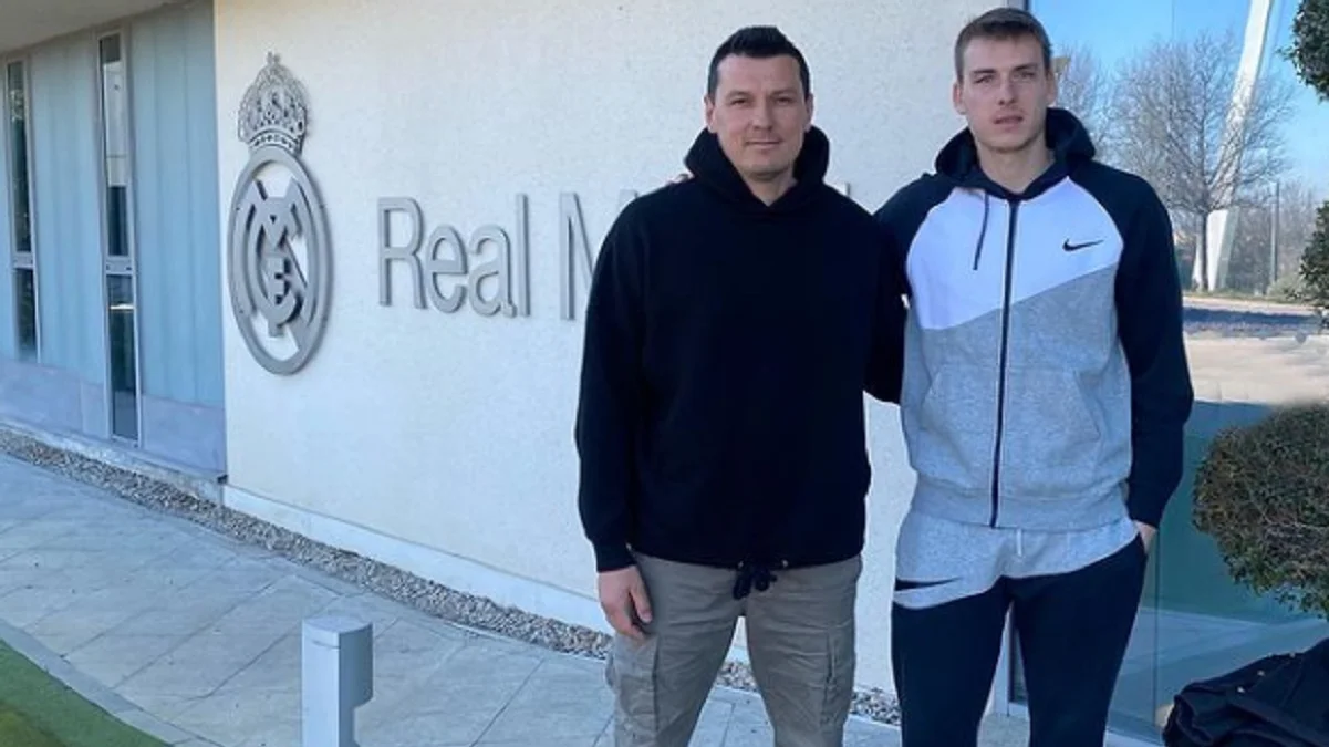 Рустам Худжамов и Андрей Лунин / Фото из соцсетей