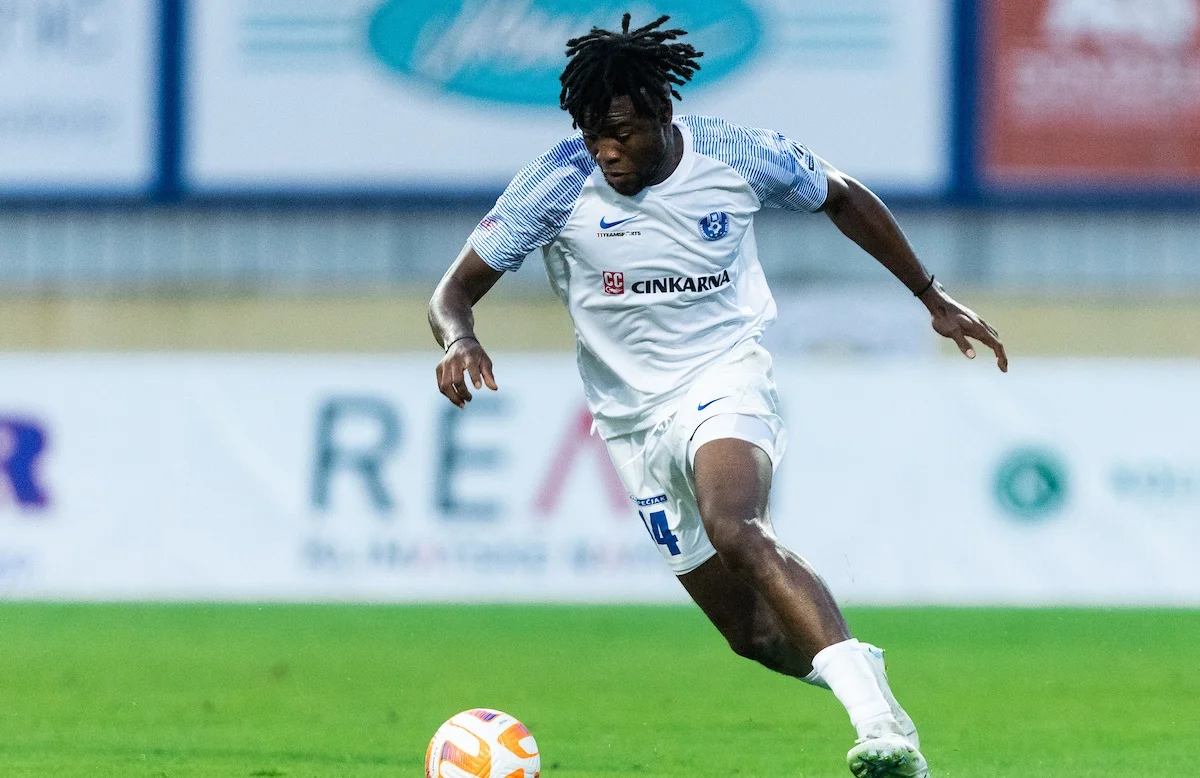 Чуквубуйкем Иквуэмеси / Сайт Целе