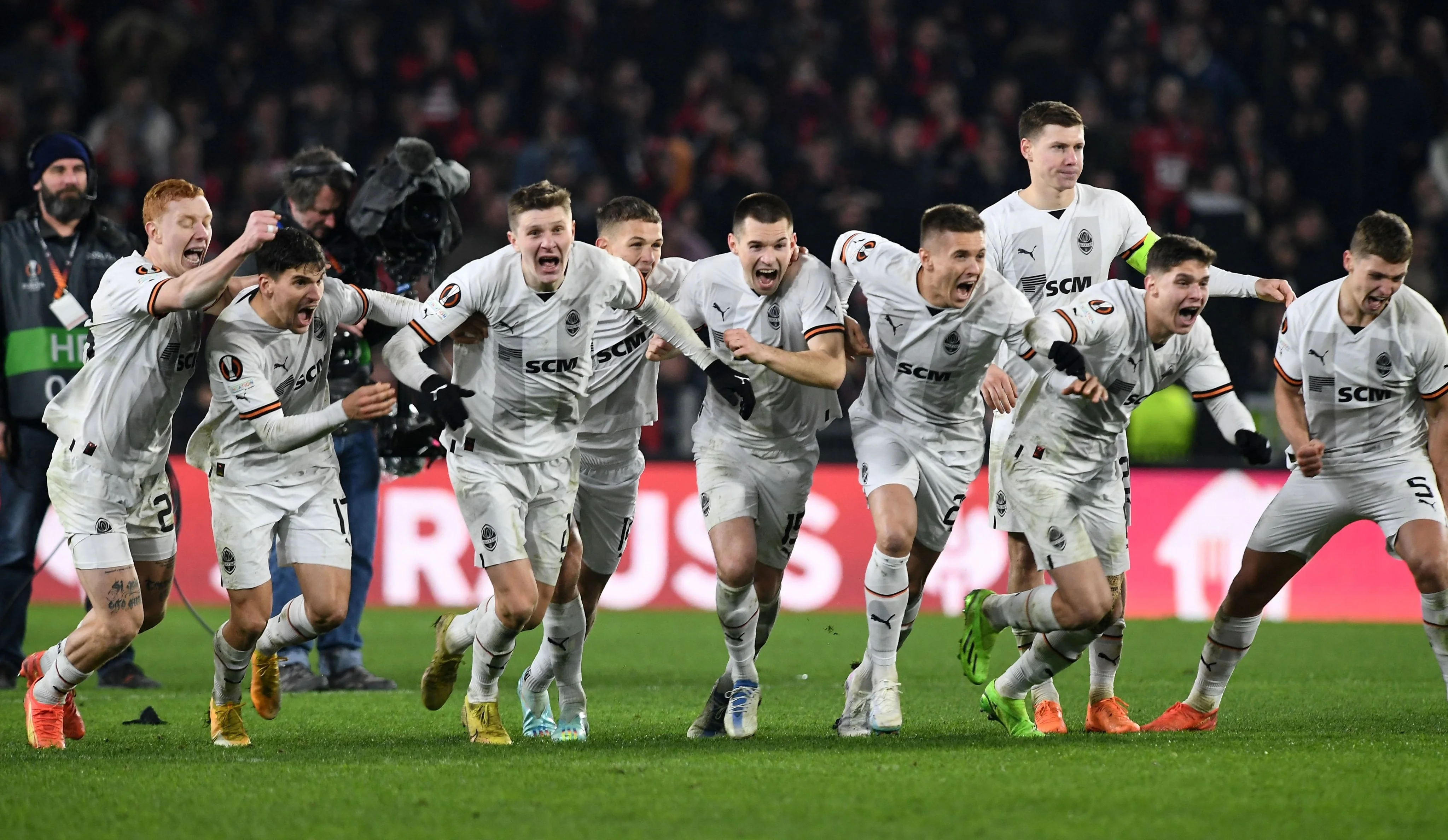 Жеребьевка 1/8 Лиги Европы / Шахтер