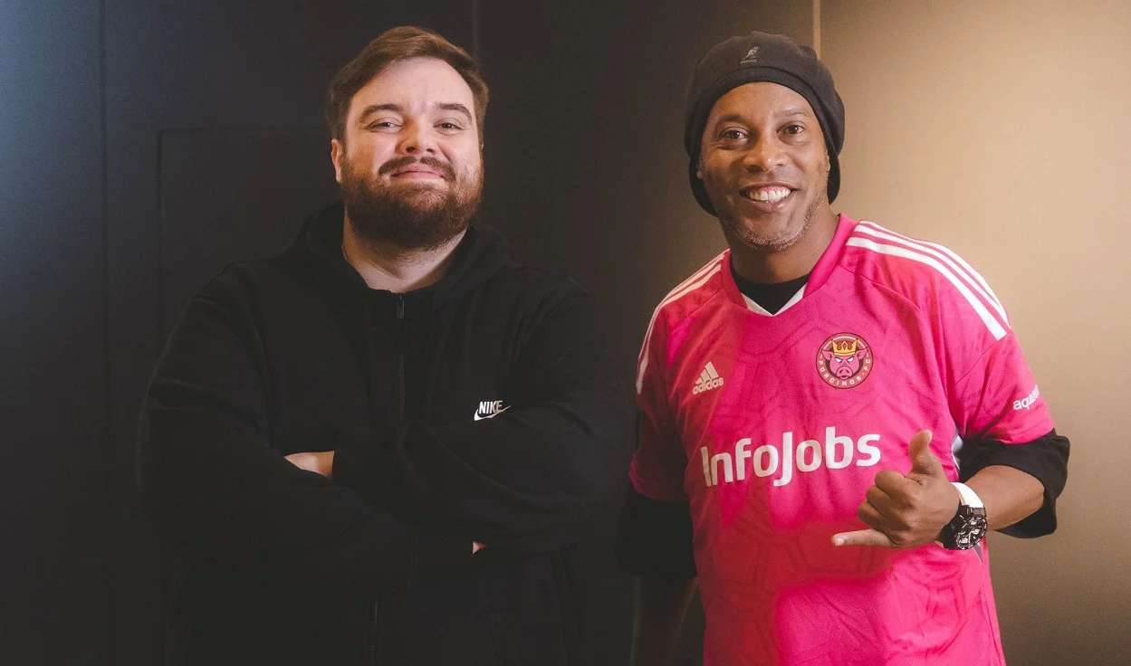 Льянос і Роналдінью / Сайт "Свиней"