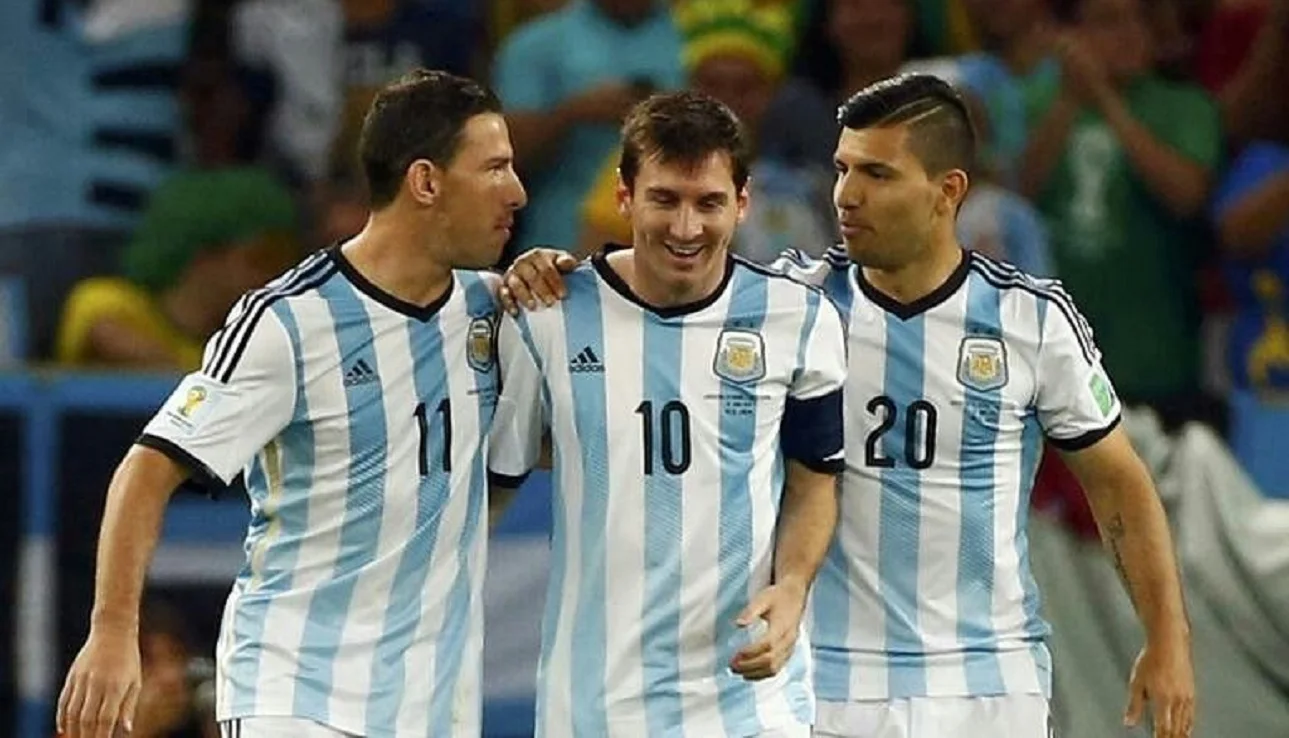 Максі, Мессі та Агуеро / Getty Images