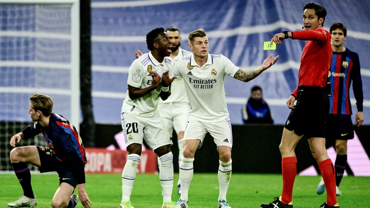 Хосе Мунуера Монтера працював на Ель Класіко / Getty Images