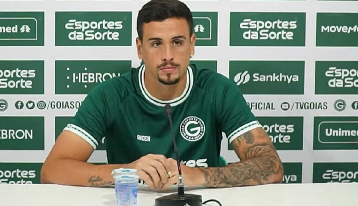 Матеус Пейшото / ФК Гояс