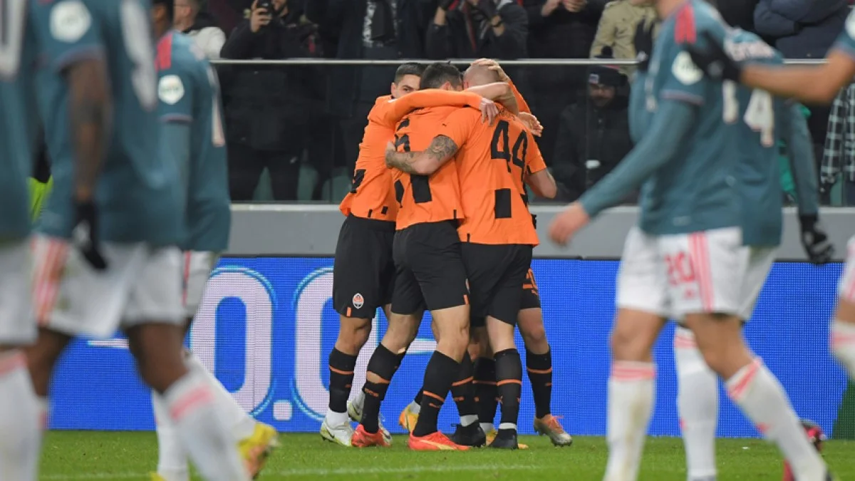 Гравці Шахтаря святкують гол у ворота Фейєнорда / фото: ФК Шахтар