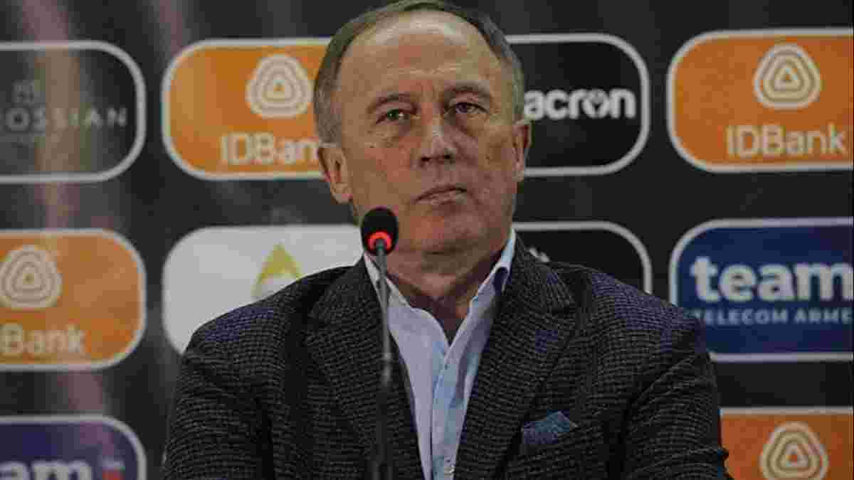 Петраков не смог уговорить вернуться главную звезду сборной Армении: "Игрок не захотел со мной разговаривать"