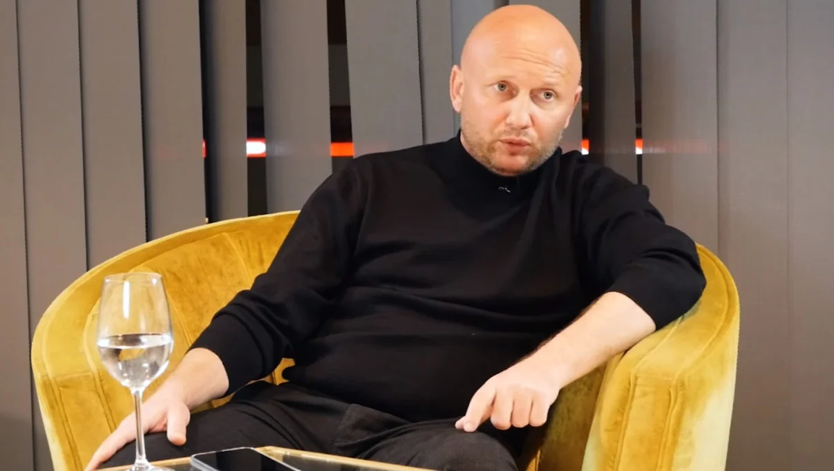 Олег Смалийчук / Стоп-кадр из видео