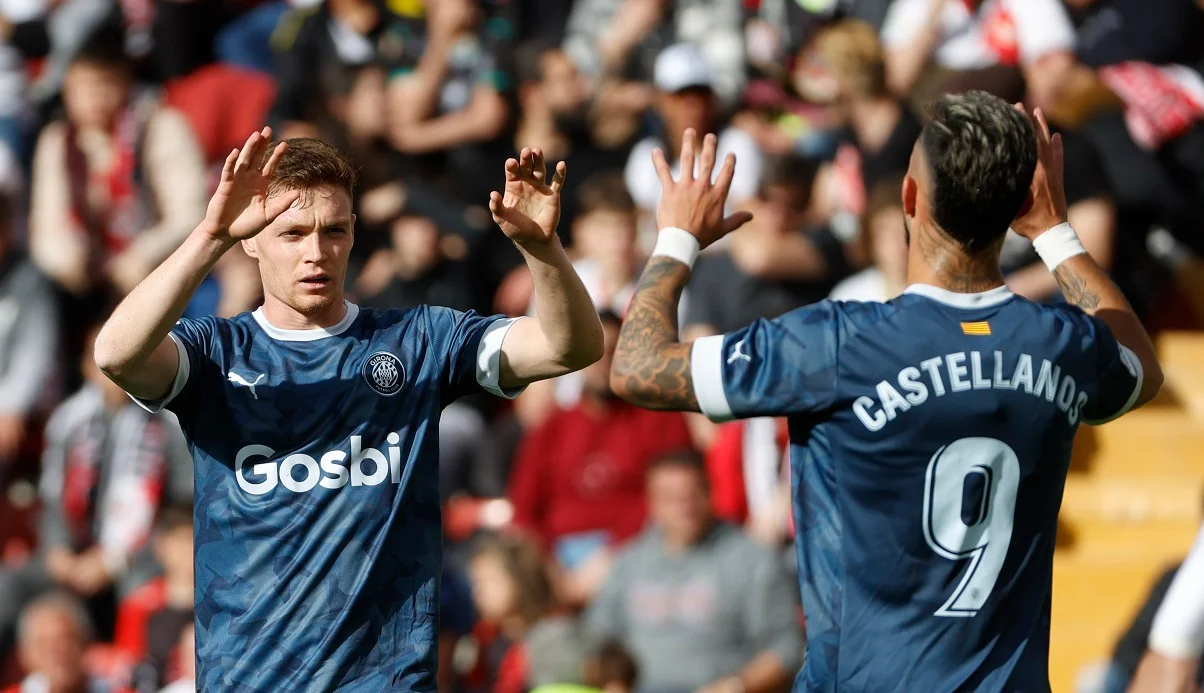 Циганков і Кастельянос розривали оборону Райо Вальєкано / La Liga