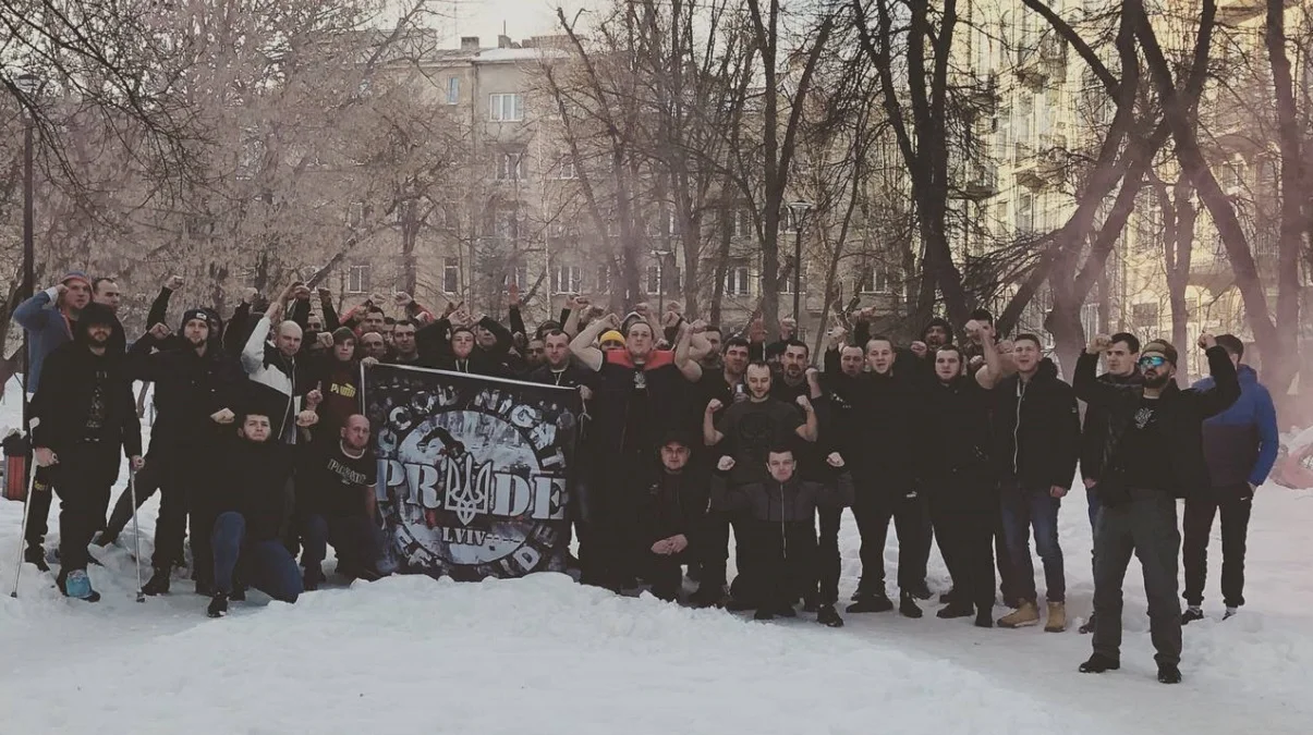 Ультрас Карпат / Фото з архіву Остапа "Остапчика"